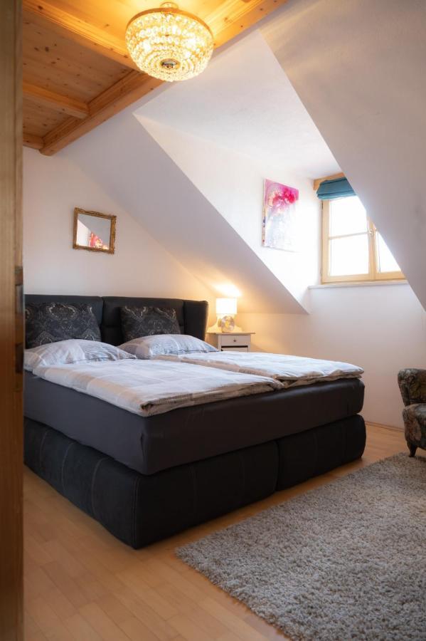 Idyllische Designer-Apartments Am Bio-Bauernhof In Salzburgerseenland Schmiding 10 Seekirchen am Wallersee Buitenkant foto