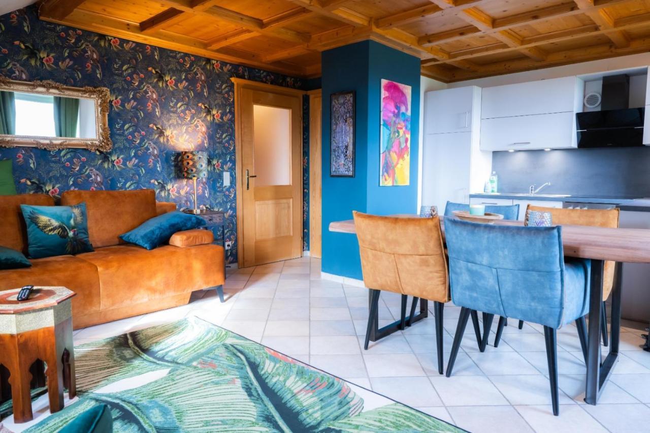 Idyllische Designer-Apartments Am Bio-Bauernhof In Salzburgerseenland Schmiding 10 Seekirchen am Wallersee Buitenkant foto
